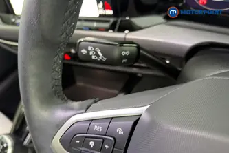 Volkswagen Golf Style Manual Petrol Hatchback - Stock Number (1688129) - 5th supplementary image