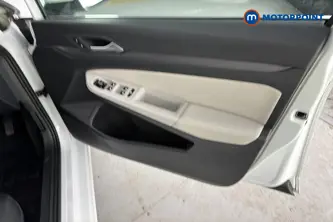 Volkswagen Golf Style Manual Petrol Hatchback - Stock Number (1688129) - 18th supplementary image