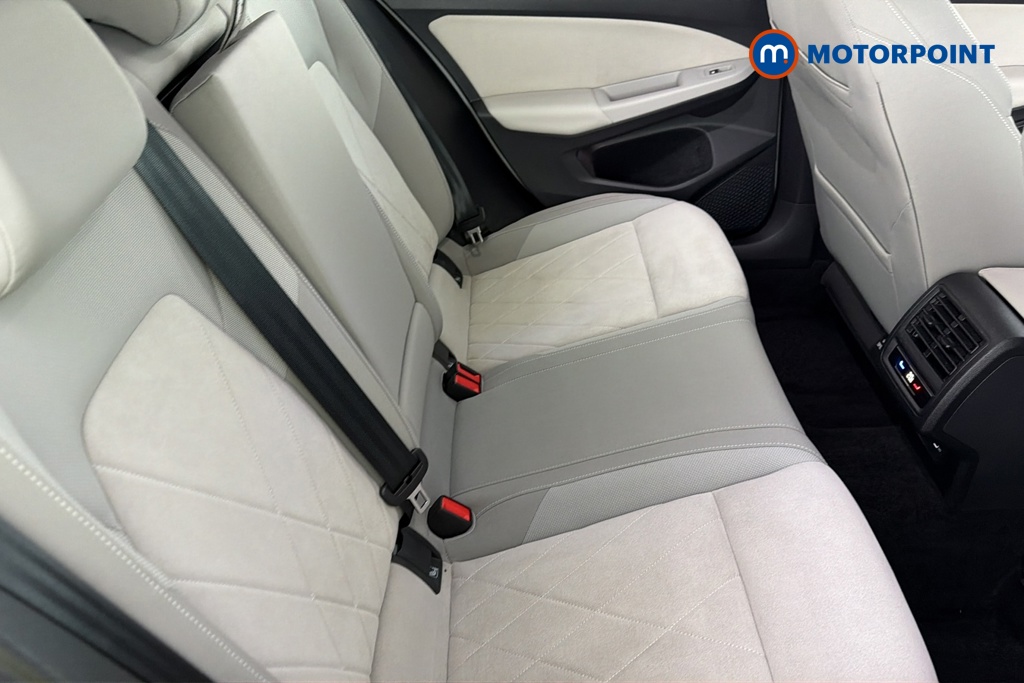 Volkswagen Golf Style Manual Petrol Hatchback - Stock Number (1688129) - 25th supplementary image