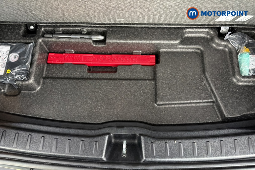 Mercedes-Benz EQA Amg Line Automatic Electric SUV - Stock Number (1688201) - 33rd supplementary image