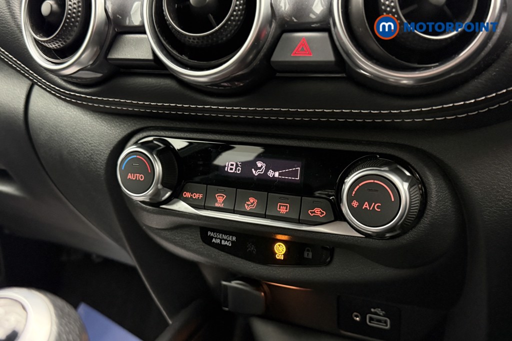 Nissan Juke N-Connecta Manual Petrol SUV - Stock Number (1688235) - 14th supplementary image