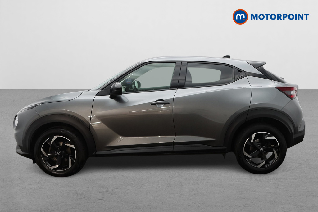 Nissan Juke N-Connecta Manual Petrol SUV - Stock Number (1688235) - Passenger side