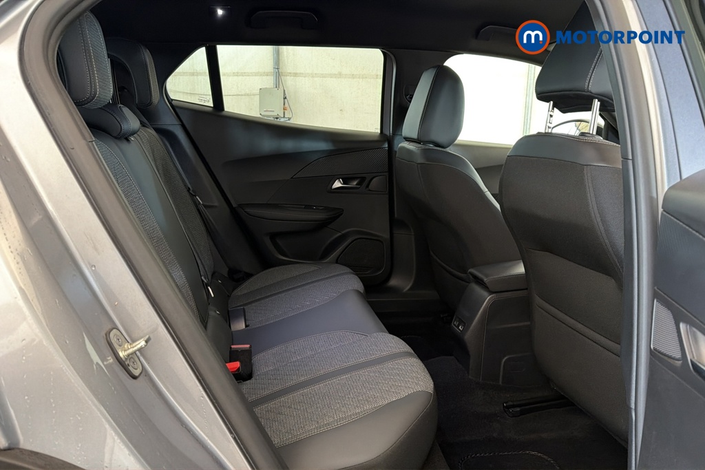 Peugeot 2008 Allure Manual Petrol SUV - Stock Number (1688306) - 25th supplementary image