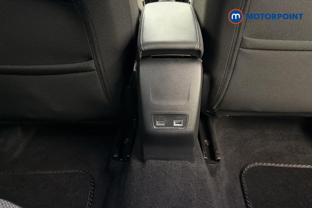 Peugeot 2008 Allure Manual Petrol SUV - Stock Number (1688306) - 28th supplementary image