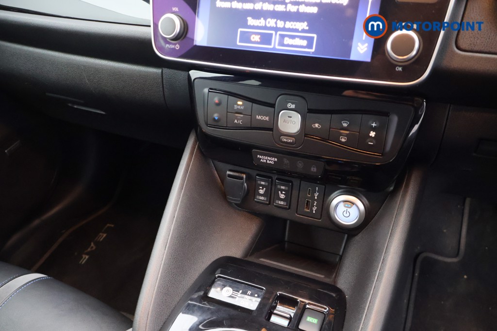 Nissan Leaf Tekna Automatic Electric Hatchback - Stock Number (1688869) - 10th supplementary image