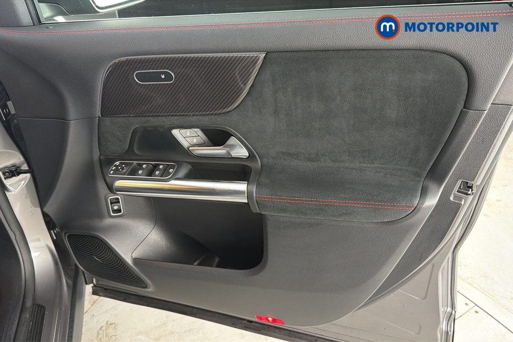 Mercedes-Benz GLA Amg Line Automatic Diesel SUV - Stock Number (1688891) - 18th supplementary image