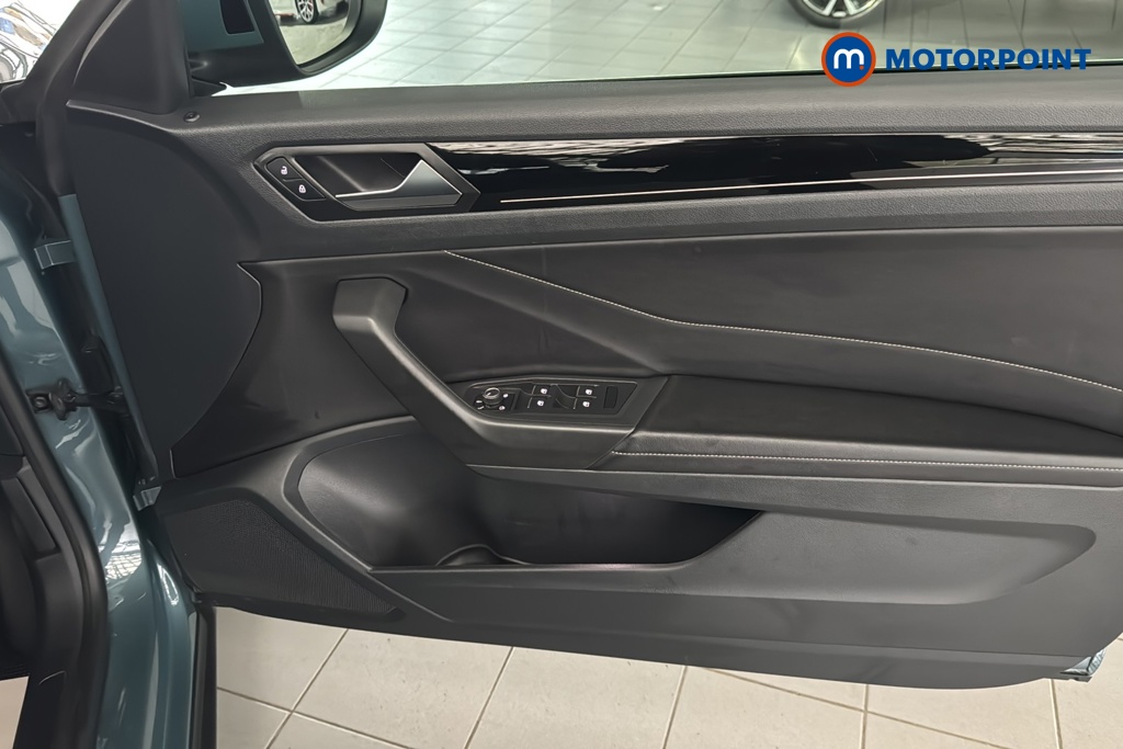 Volkswagen T-Roc R-Line Automatic Petrol Convertible - Stock Number (1689027) - 18th supplementary image