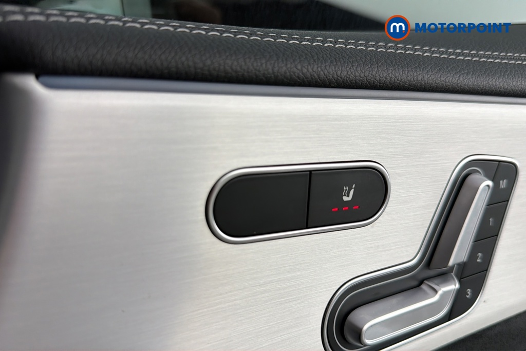 Mercedes-Benz CLA Amg Line Automatic Petrol Coupe - Stock Number (1689167) - 14th supplementary image