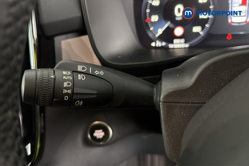 Volvo Xc40 Plus Automatic Petrol Plug-In Hybrid SUV - Stock Number (1689316) - 5th supplementary image