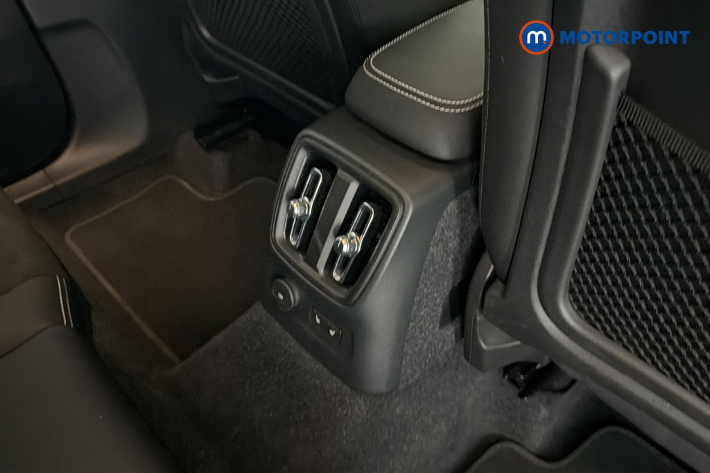 Volvo Xc40 Plus Automatic Petrol Plug-In Hybrid SUV - Stock Number (1689316) - 28th supplementary image