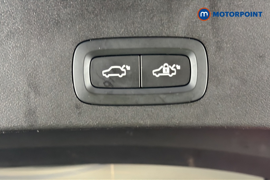 Volvo Xc40 Plus Automatic Petrol Plug-In Hybrid SUV - Stock Number (1689316) - 35th supplementary image
