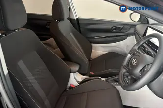 Hyundai I20 Tech Line Automatic Petrol Hatchback - Stock Number (1689365) - 22nd supplementary image
