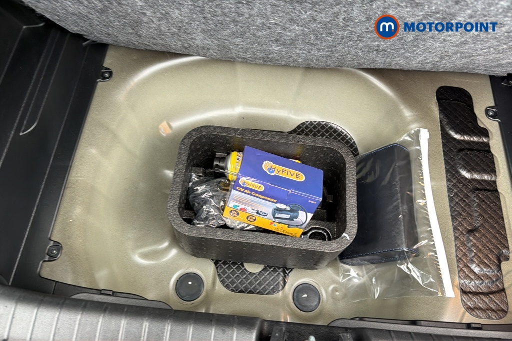 Hyundai I20 Tech Line Automatic Petrol Hatchback - Stock Number (1689366) - 33rd supplementary image