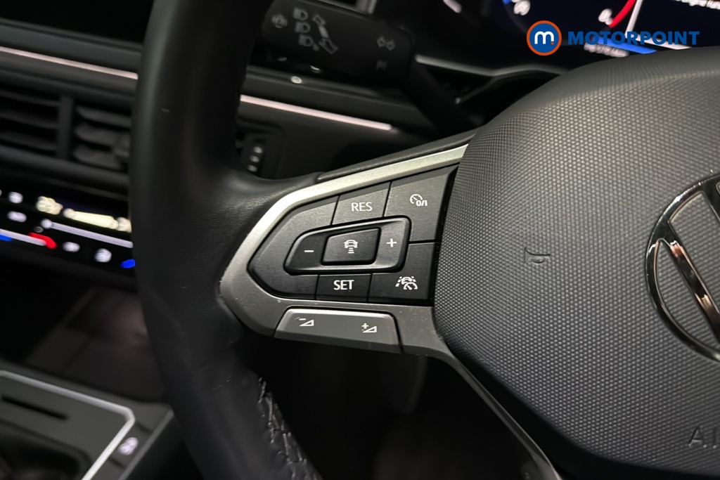 Volkswagen Taigo R-Line Manual Petrol SUV - Stock Number (1689385) - 4th supplementary image