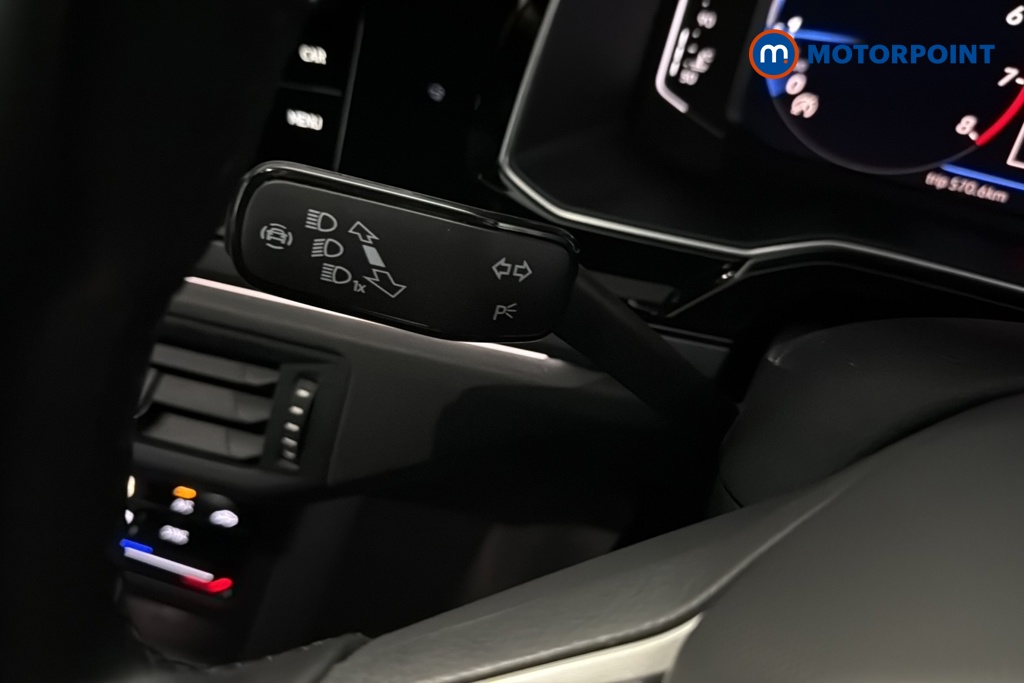 Volkswagen Taigo R-Line Manual Petrol SUV - Stock Number (1689385) - 5th supplementary image