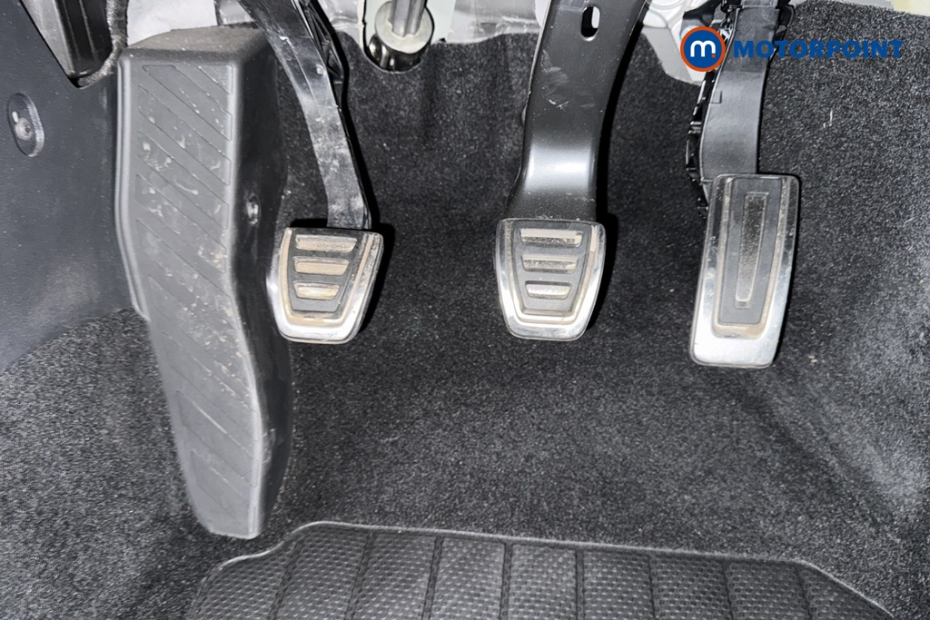 Volkswagen Taigo R-Line Manual Petrol SUV - Stock Number (1689385) - 24th supplementary image