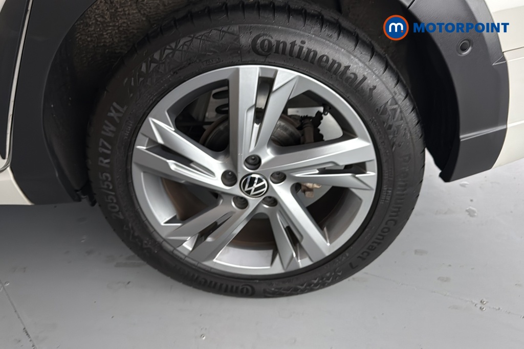 Volkswagen Taigo R-Line Manual Petrol SUV - Stock Number (1689385) - 45th supplementary image