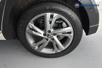 Volkswagen Taigo R-Line Manual Petrol SUV - Stock Number (1689385) - 45th supplementary image