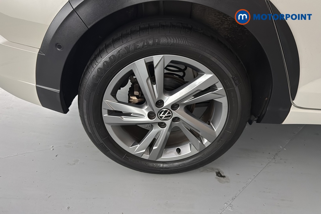 Volkswagen Taigo R-Line Manual Petrol SUV - Stock Number (1689385) - 46th supplementary image
