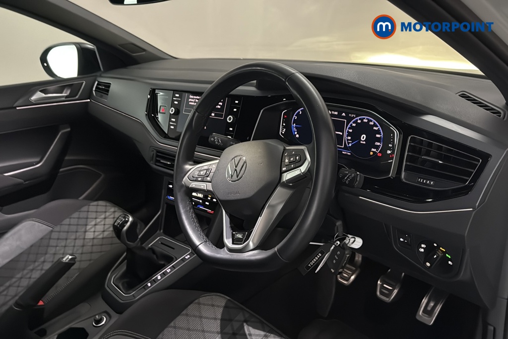 Volkswagen Taigo R-Line Manual Petrol SUV - Stock Number (1689385) - 1st supplementary image