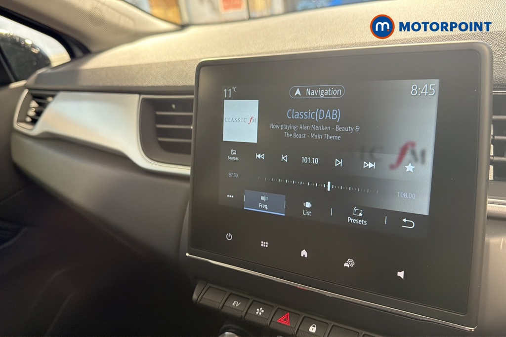 Renault Captur Techno Automatic Petrol Plug-In Hybrid SUV - Stock Number (1689564) - 8th supplementary image