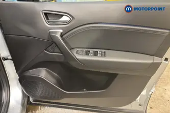 Renault Captur Techno Automatic Petrol Plug-In Hybrid SUV - Stock Number (1689564) - 18th supplementary image