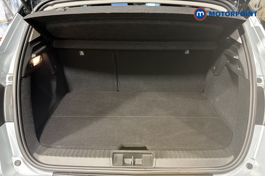 Renault Captur Techno Automatic Petrol Plug-In Hybrid SUV - Stock Number (1689564) - 30th supplementary image