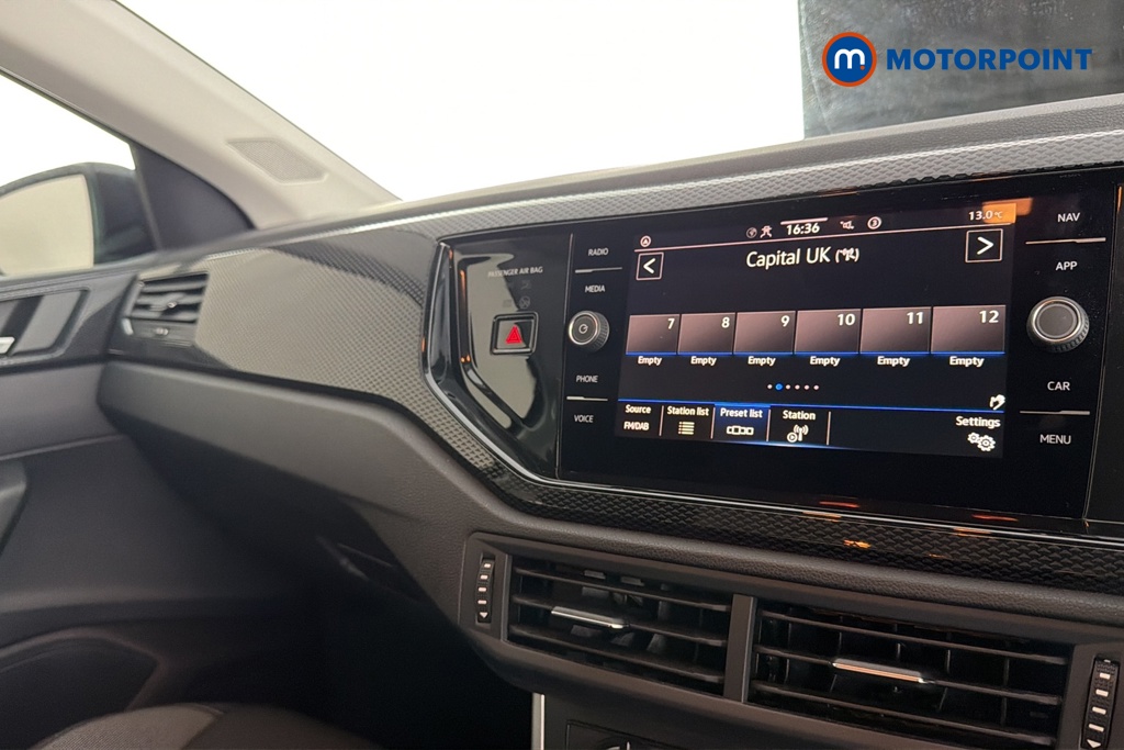 Volkswagen Polo Life Automatic Petrol Hatchback - Stock Number (1689576) - 8th supplementary image