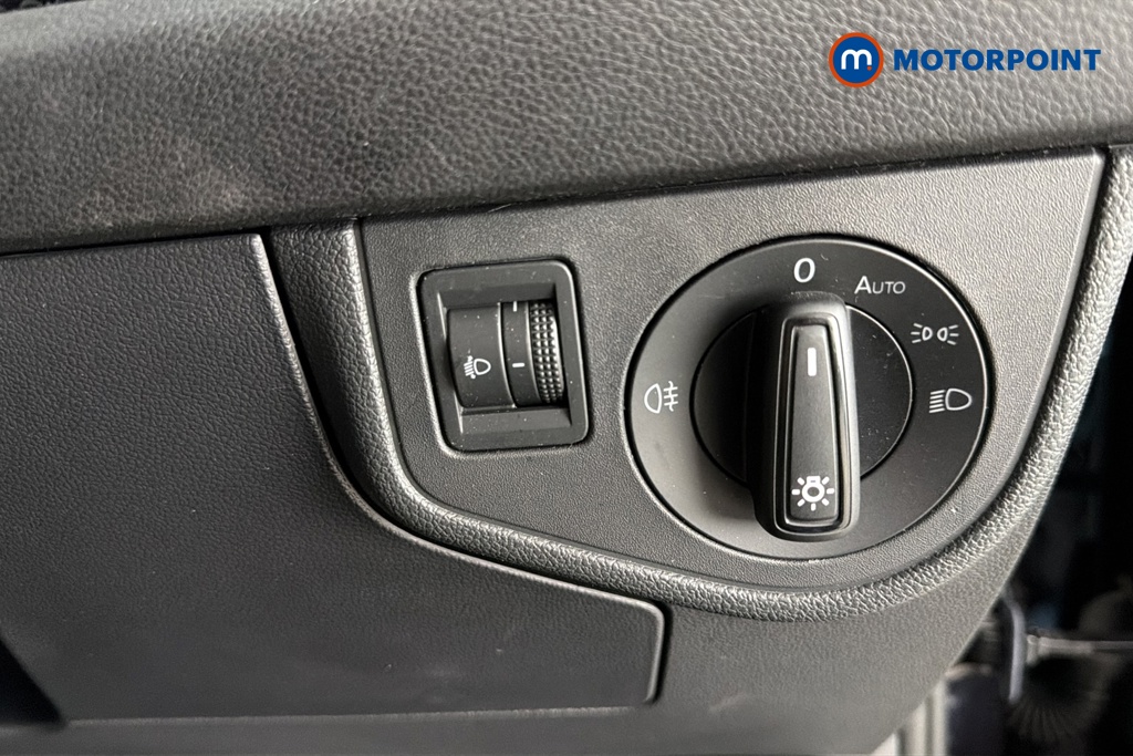 Volkswagen Polo Life Automatic Petrol Hatchback - Stock Number (1689576) - 11th supplementary image