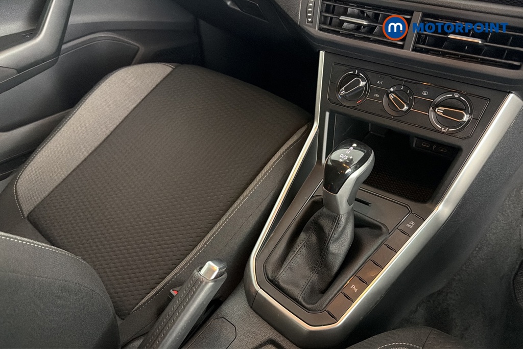 Volkswagen Polo Life Automatic Petrol Hatchback - Stock Number (1689576) - 15th supplementary image