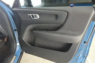 Volvo Xc40 Twin Core Automatic Electric SUV - Stock Number (1689583) - 18th supplementary image