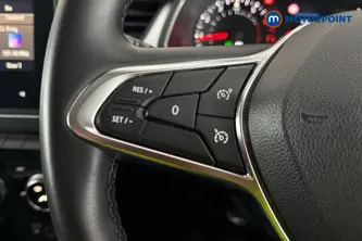 Renault Captur Iconic Manual Petrol SUV - Stock Number (1689788) - 4th supplementary image