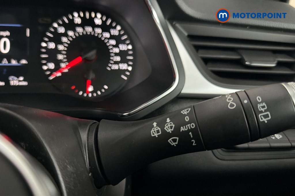 Renault Captur Iconic Manual Petrol SUV - Stock Number (1689788) - 6th supplementary image