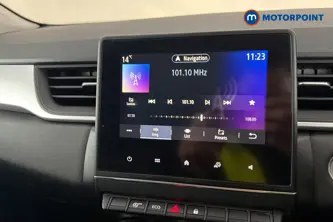 Renault Captur Iconic Manual Petrol SUV - Stock Number (1689788) - 8th supplementary image
