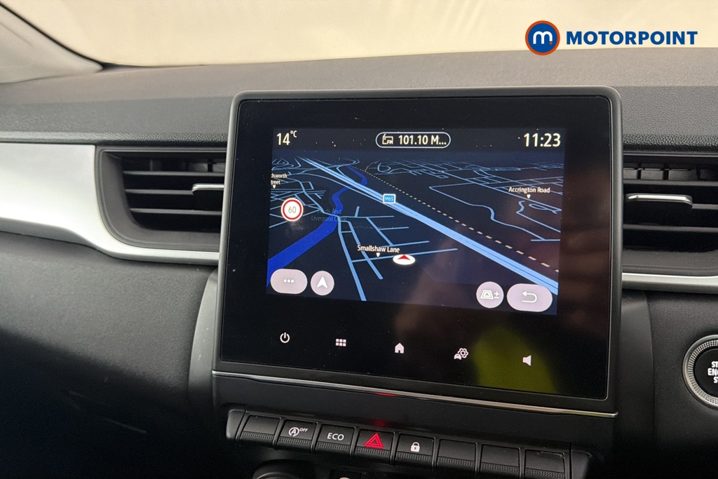 Renault Captur Iconic Manual Petrol SUV - Stock Number (1689788) - 9th supplementary image