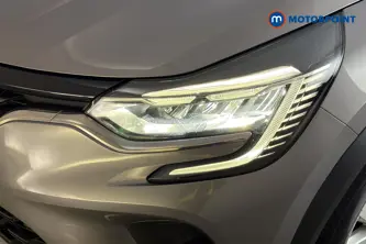 Renault Captur Iconic Manual Petrol SUV - Stock Number (1689788) - 42nd supplementary image