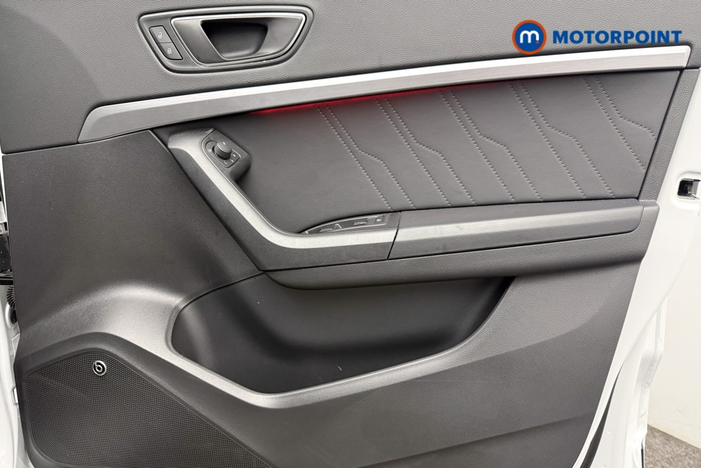 Seat Ateca Fr Black Edition Automatic Petrol SUV - Stock Number (1689978) - 19th supplementary image
