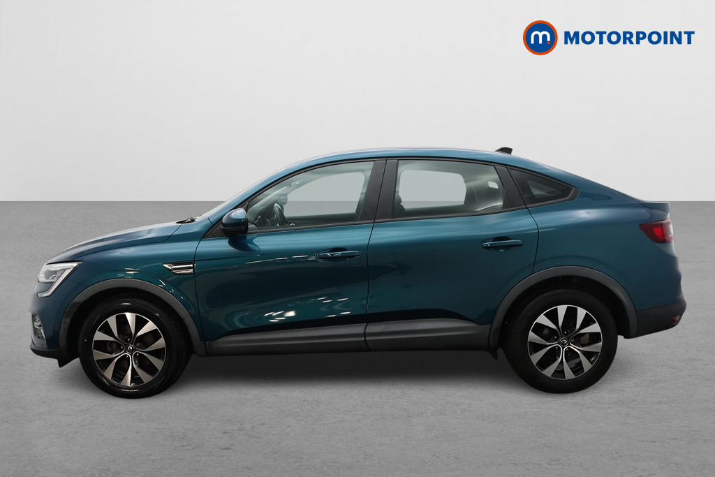 Renault Arkana Iconic Automatic Petrol-Electric Hybrid SUV - Stock Number (1689981) - Passenger side