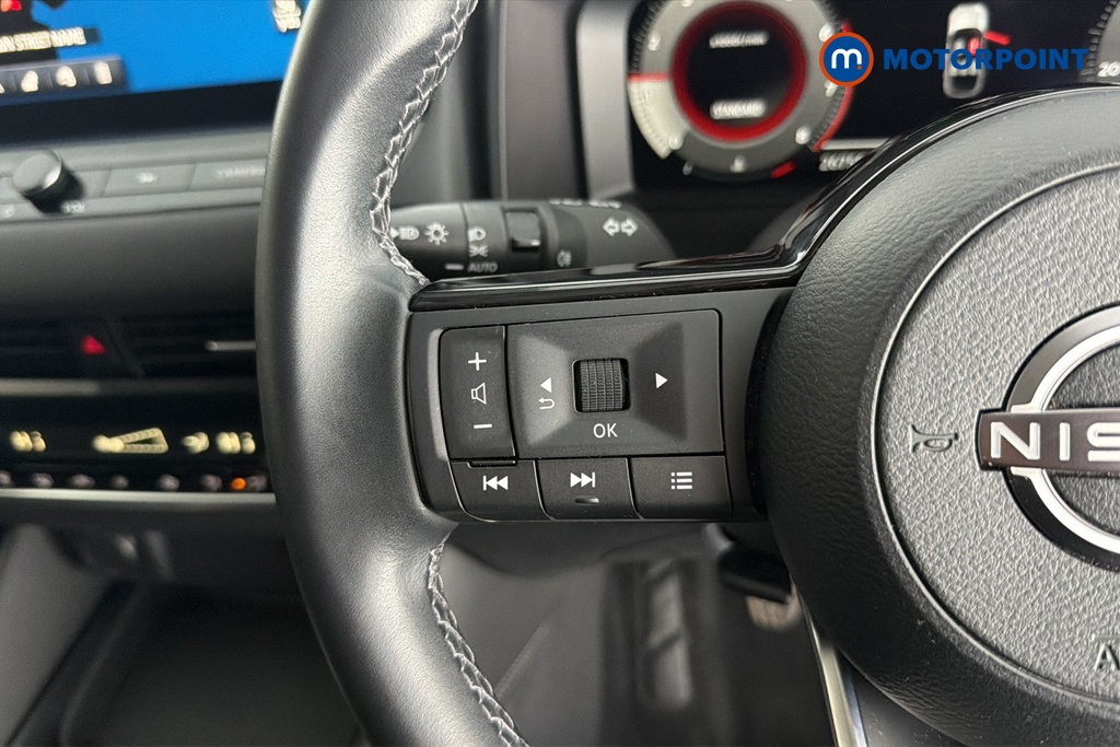 Nissan Qashqai N-Connecta Manual Petrol SUV - Stock Number (1690257) - 4th supplementary image