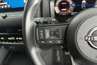 Nissan Qashqai N-Connecta Manual Petrol SUV - Stock Number (1690257) - 4th supplementary image