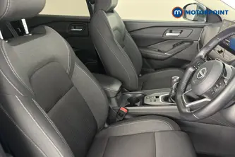 Nissan Qashqai N-Connecta Manual Petrol SUV - Stock Number (1690257) - 22nd supplementary image