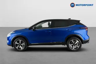 Nissan Qashqai N-Connecta Manual Petrol SUV - Stock Number (1690257) - Drivers side