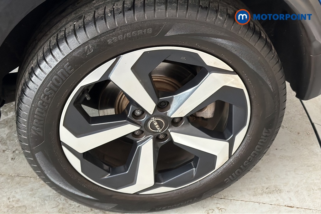 Nissan Qashqai N-Connecta Manual Petrol SUV - Stock Number (1690257) - 45th supplementary image
