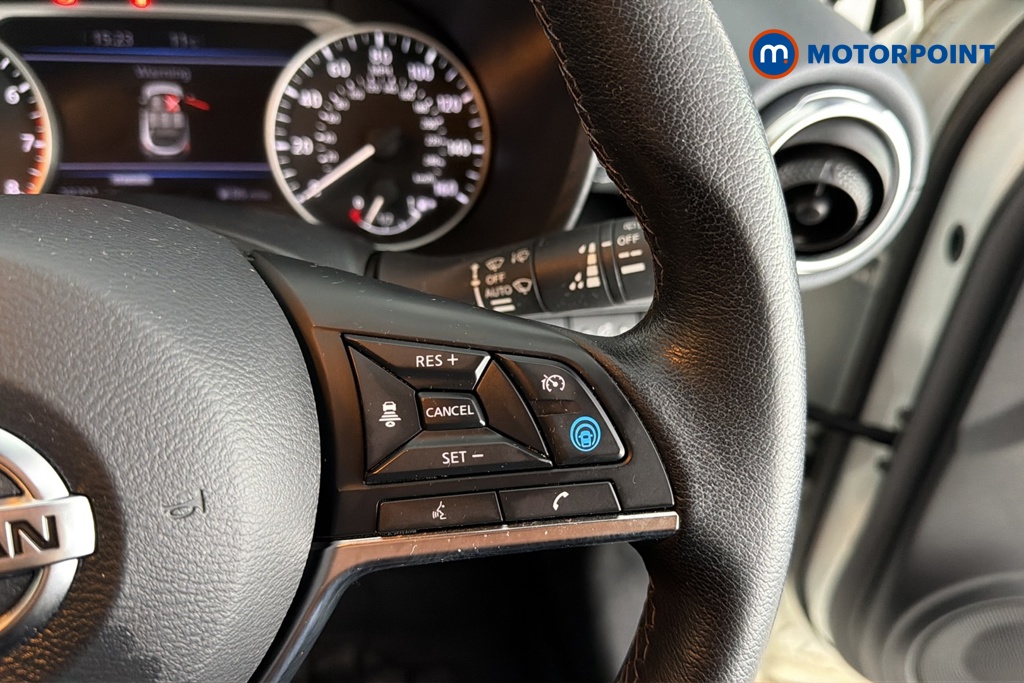 Nissan Juke Tekna Manual Petrol SUV - Stock Number (1690260) - 3rd supplementary image