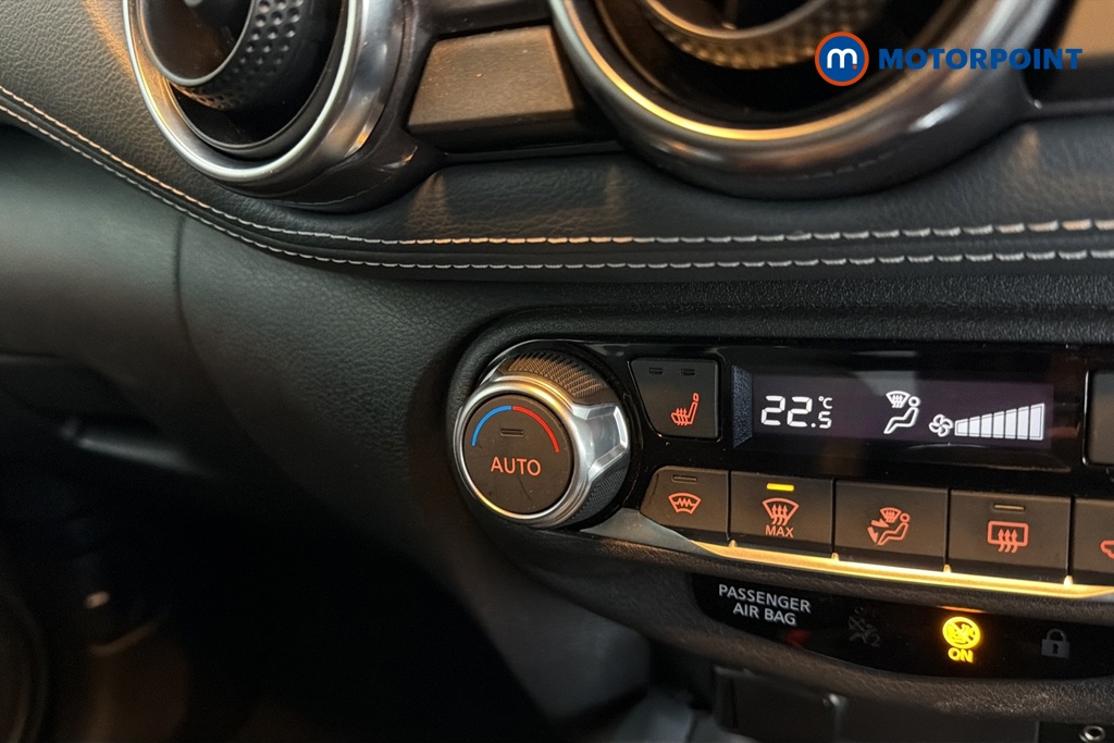 Nissan Juke Tekna Manual Petrol SUV - Stock Number (1690260) - 14th supplementary image