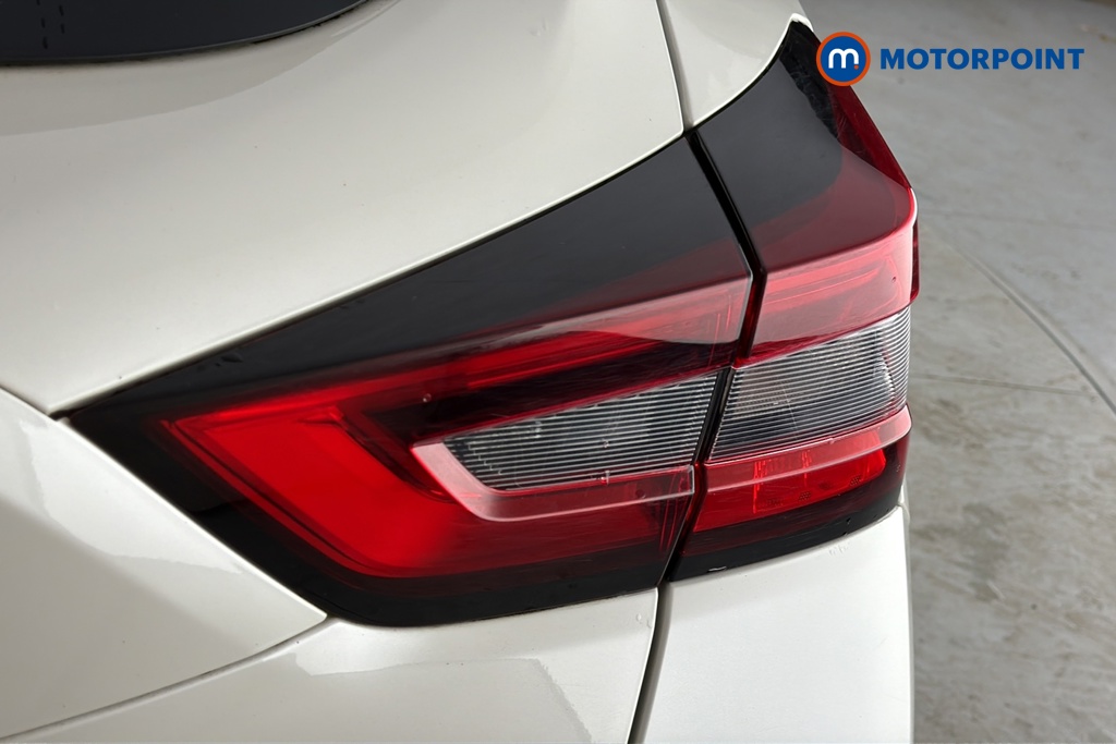 Nissan Juke Tekna Manual Petrol SUV - Stock Number (1690260) - 36th supplementary image