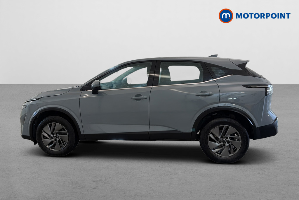 Nissan Qashqai Acenta Premium Manual Petrol SUV - Stock Number (1690308) - Drivers side