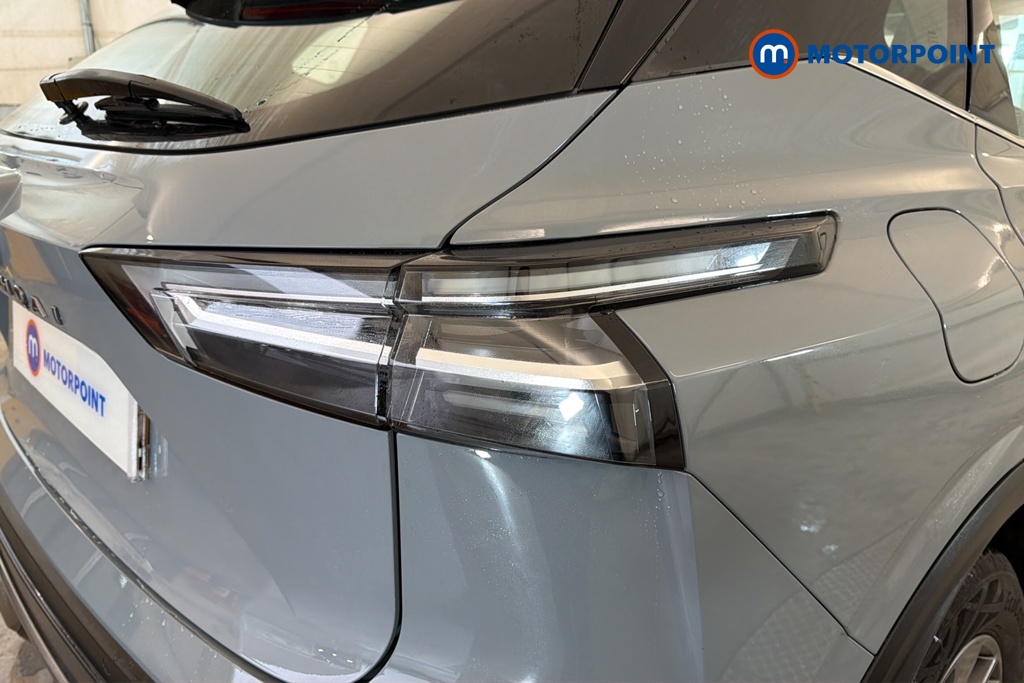 Nissan Qashqai Acenta Premium Manual Petrol SUV - Stock Number (1690308) - 36th supplementary image