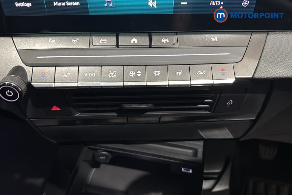 Vauxhall Astra GS Manual Petrol Hatchback - Stock Number (1690470) - 12th supplementary image