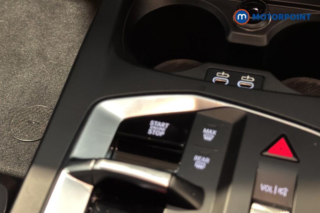 BMW 1 Series M135 Automatic Petrol Hatchback - Stock Number (1690946) - 994th supplementary image